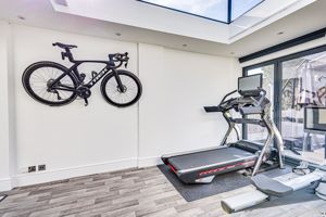 Photo 11- click for photo gallery